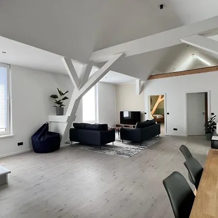 New Nomads Am * Zossen