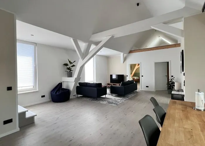 New Nomads Am * Zossen